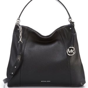 🌻Michael Kors purse🌻